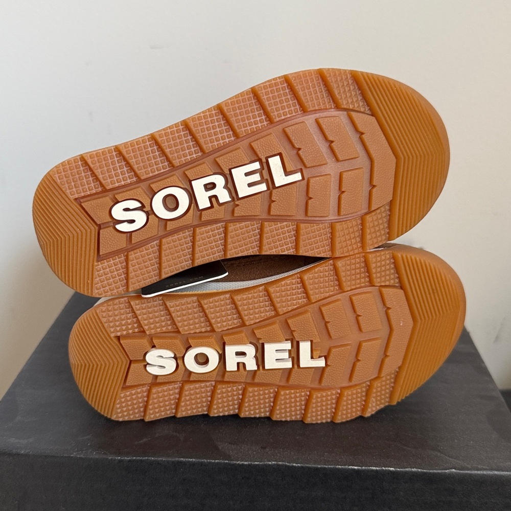 Sorel Whitney II Joan Lace Boots Brown suede leather lace up. NWT - Picture 5 of 5